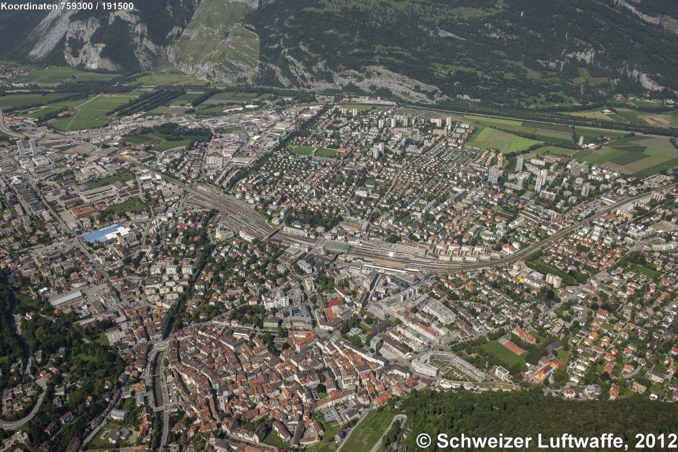 Chur: Überblick (Richtung NW) von der Altstadt bis zur Bündner Calanda